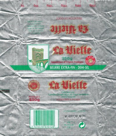 La viette beurre extra-fin demi-sel 250g FR 79.354.01 CE Poitou-Charentes France